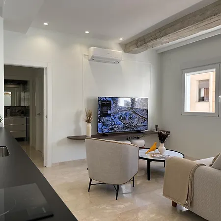 Navas 102 Cosmopolitan Loft Apartment Granada